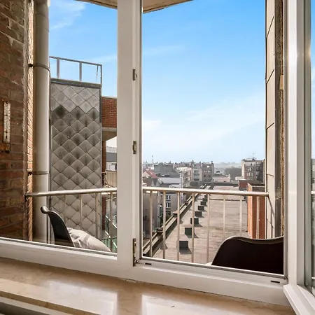 Apartamento Fantastically Located Modern With Garage Available Ostend